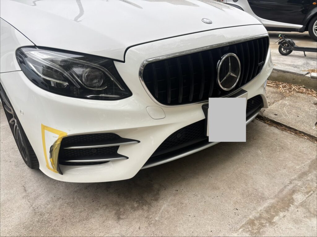 Mercedes-Benz E-Class（W213） フロントバンパーの擦り傷・こすり傷（施工前）