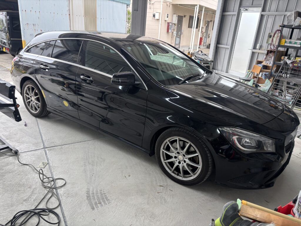 Mercedes-Benz CLA（C117） ドアの施工写真1