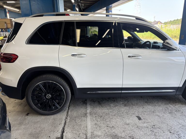 Mercedes-Benz GLA（H247） ドアの擦り傷・こすり傷（施工後）